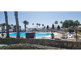 Venta de piso en Costa Teguise photo 0
