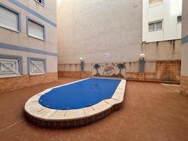 En venta Piso en Torrevieja, Ideal para Disfrutar del Sol y la Playa ☀️🏖️ photo 0