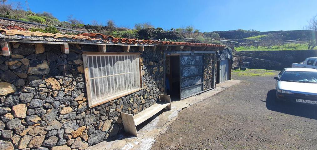 Terreno en Chio con casita de 65m2 a reformar con increible vista al Mar, Zona tranquilla photo 0