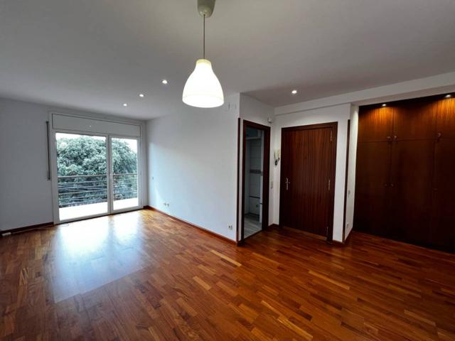 PISO EN EL CENTRO DE SANT FELIU EN VENTA photo 0