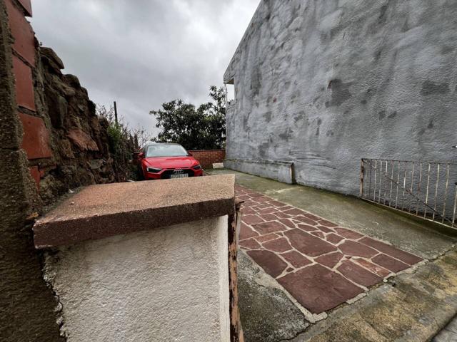 TERRENO EN VENTA PARA CONSTRUIR CASA ADOSADA photo 0