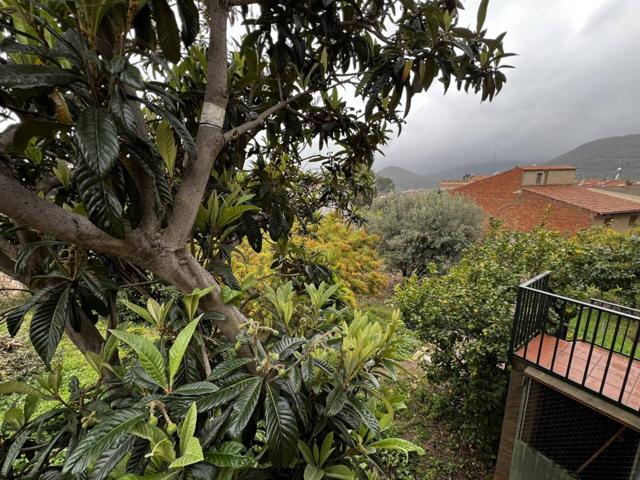 TERRENO EN EL CENTRO DE SANT FELIU DE CODINES EN VENTA photo 0