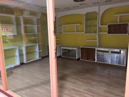 Local comercial en alquiler photo 0