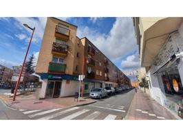 PISO JUNTO AL CENTRO DE SALUD. CON PLAZA DE GARAJE Y TRASTERO. photo 0