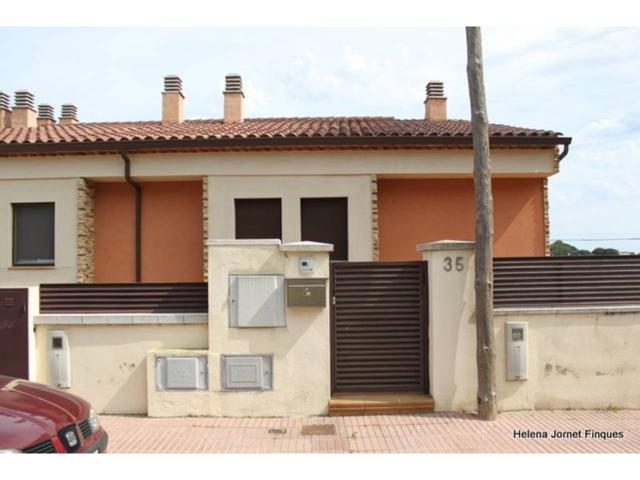 Casa con piscina y gran zona verde comunitaria, photo 0