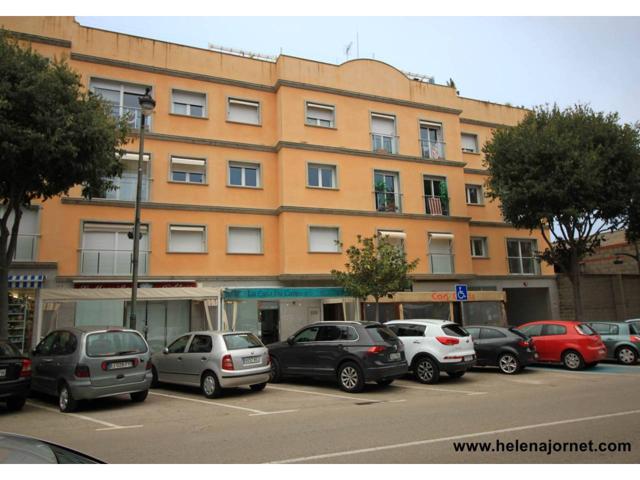 Restaurante con espacio para terraza en una muy buena ubicación photo 0