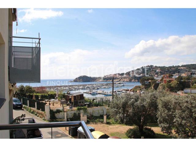 APARTAMENTO DE 99 M2 CON TERRAZA Y VISTAS AL MAR EN SANT FELIU DE GUÍXOLS photo 0