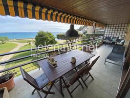 Acogedor apartamento con piscina comunitaria y vistas al mar en Torre-Valentina photo 0