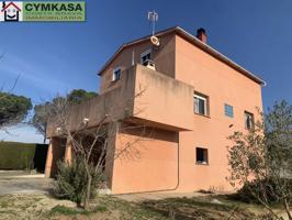 Casa en venta en Sils photo 0