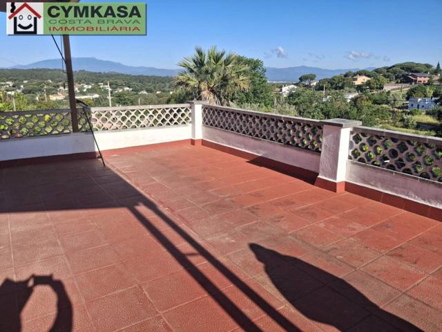 Casa en venta en Maçanet de la Selva photo 0