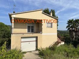 Casa en venta en Urbanitzacions Niàgara Parc-Àgora Parc-Roca-Rossa(08490) photo 0