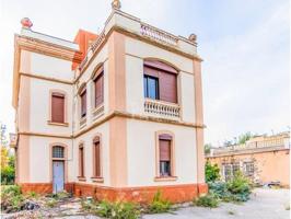 Casa en venta en Alforja photo 0