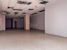 Local comercial en Vendrel photo 0