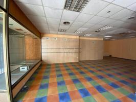 Local en venta en Vila-Seca, Tarragona photo 0