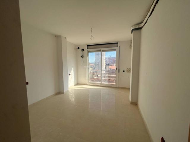 Piso en venta en La Pobla de Mafumet photo 0