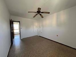 Piso VPO en Venta en Constantí – Amplio y Luminoso photo 0