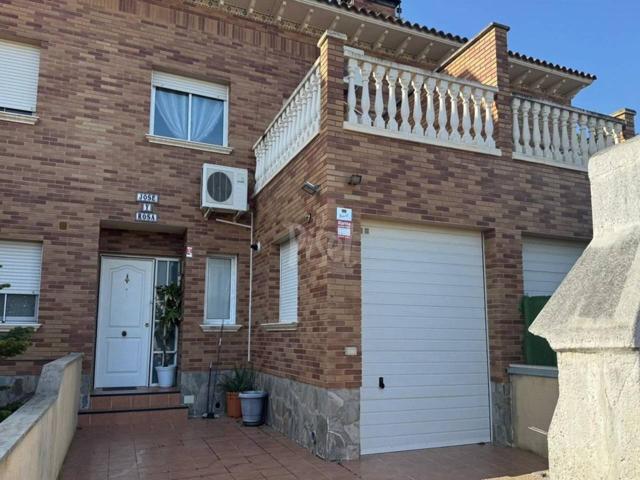 Casa Pareada en Venta – Móra d’Ebre (Tarragona) photo 0