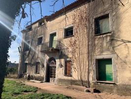 Casa Señorial en Cardedeu – ¡Gran oportunidad para reformar! photo 0