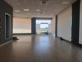 Local Comercial de 280 m² en Sant Pere i Sant Pau – Con salida de humos y oficina photo 0