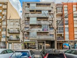 🏢 Local comercial en venta en Reus – Ubicación inmejorable junto al casco histórico photo 0