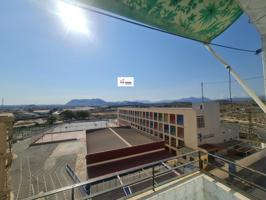 4 PLANTA SIN ASCENSOR PARA REFORMAR photo 0