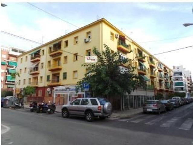 IDEAL INVERSORES PISO ALQUILADO CON ALTA RENTABILIDAD photo 0