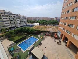 AMPLIO PISO CON PISCINA SE AMUEBLA SEGÚN NECESIDADES DEL INQUILINO photo 0