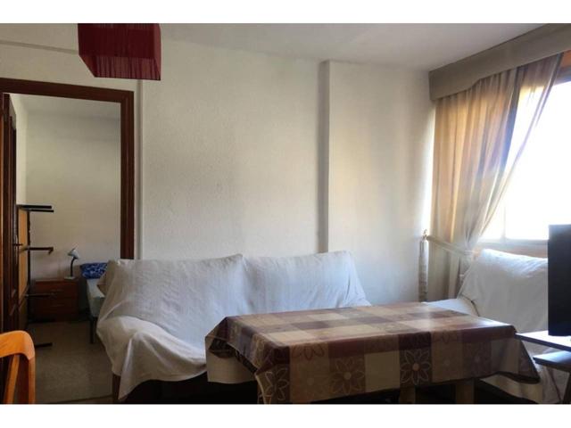 Piso en alquiler en Granada Capital photo 0