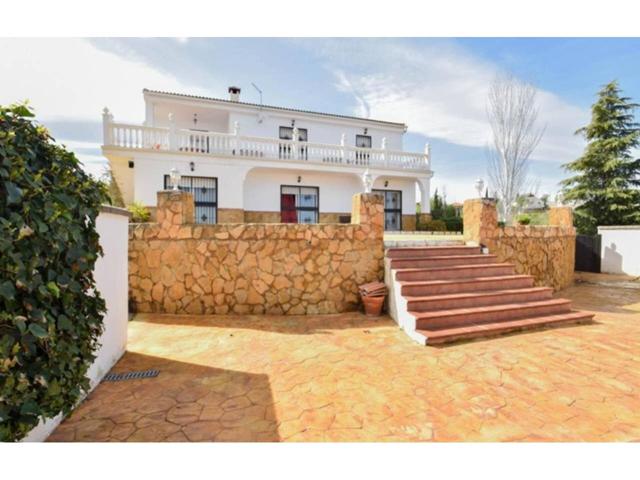 Chalet en venta en Moraleda de Zafayona photo 0