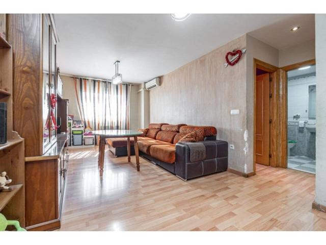 Piso en venta en Casco Antiguo photo 0