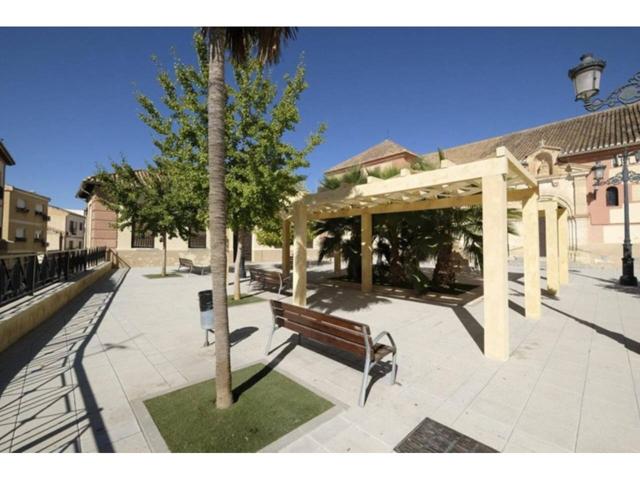 Casa a reformar en el centro de Padul photo 0