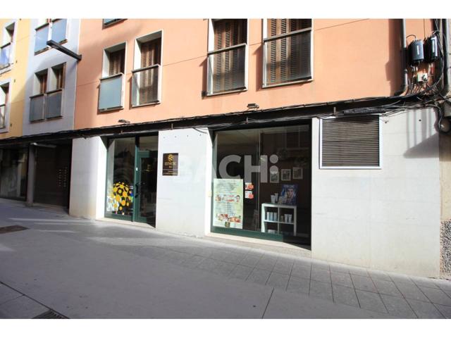 Local en alquiler en CENTRE photo 0