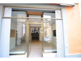 Local en alquiler en Caputxins-Santa Clara-Hospital photo 0