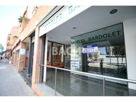 Cuando el espacio se convierte en oportunidad: local comercial de 290 m² en Bisbe Morgades photo 0