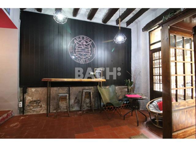 🍽️ Descubre una Oportunidad Gastronómica en el Casco Antiguo de Vic: ¡Restaurante en Traspaso! photo 0