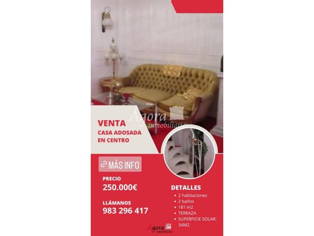 Casa adosada en venta en Centro photo 0