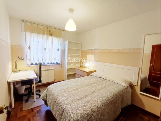 Habitacion en alquiler en Cistérniga photo 0