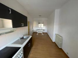 Venta de piso en calle Huelgas- Valladolid photo 0