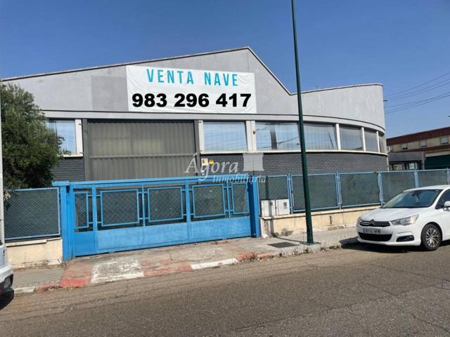 Venta de Nave Industrial en Poligono Argales photo 0