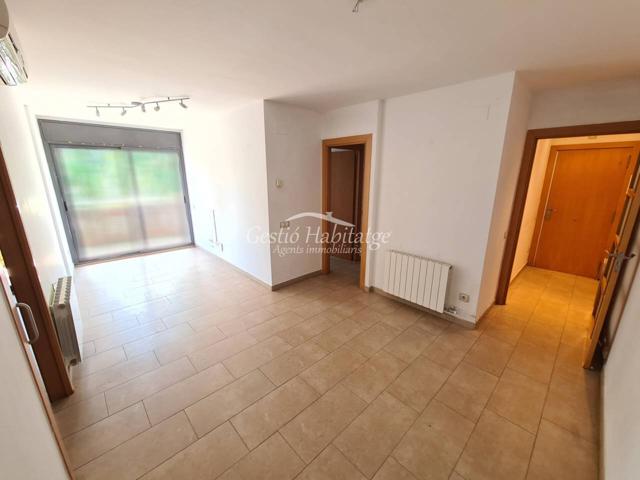 Piso en venta en Corró d'Avall photo 0