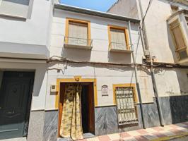CASA EN EL CENTRO DE HUÉTO TÁJAR photo 0