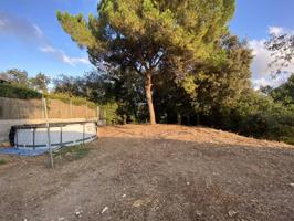 Solar en venta en La Roca del Vallès photo 0