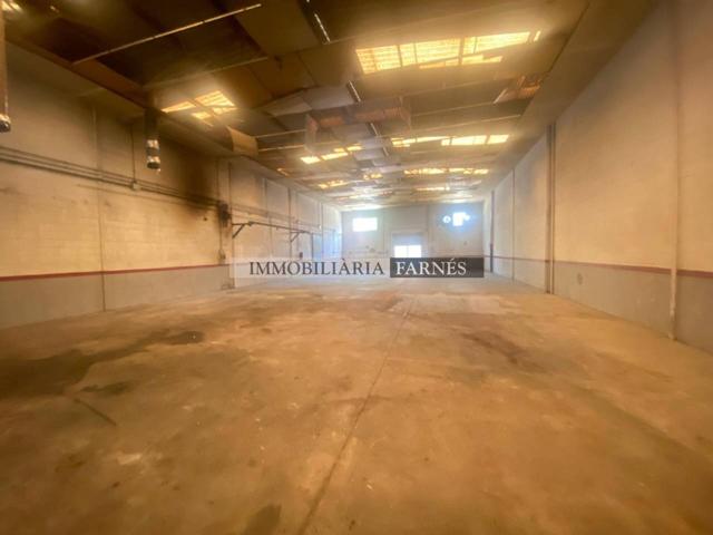 🏭 Nave industrial en venta - P.I. Can Cortès Sur (Palau-solità i Plegamans) photo 0