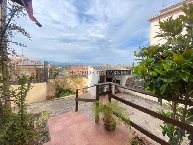 Casa en venta en Palau-solità i Plegamans photo 0