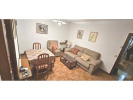 PISO CON ASCENSOR EN MONTIGALA- A 3 MIN DEL METRO photo 0