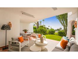 ¡Bienvenido al paraíso costero en Costalita, Nueva Milla de Oro, Estepona! photo 0