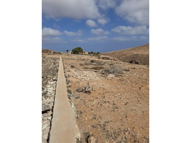 VENTA DE TERRRENO EN CALDERETA photo 0