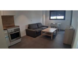 Estupendo apartamento en alquiler en Juan Carlos I photo 0
