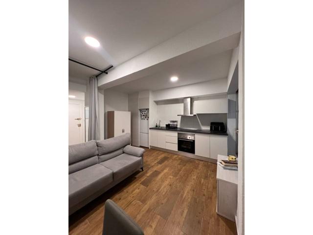 Piso en venta en el Barrio del Carmen. photo 0