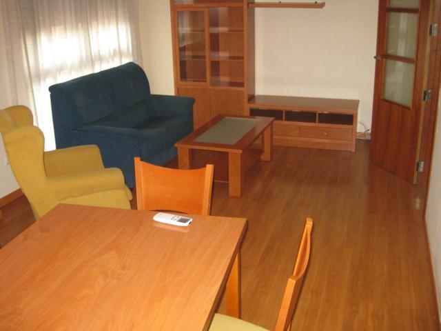 Estupendo apartamento en alquiler en Atalayas photo 0